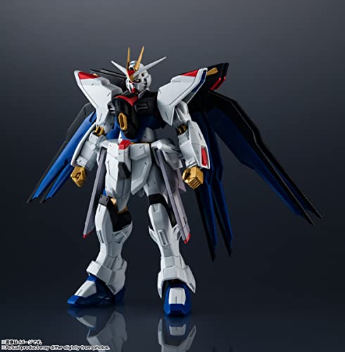 Strike Freedom Gundam Action Figure
