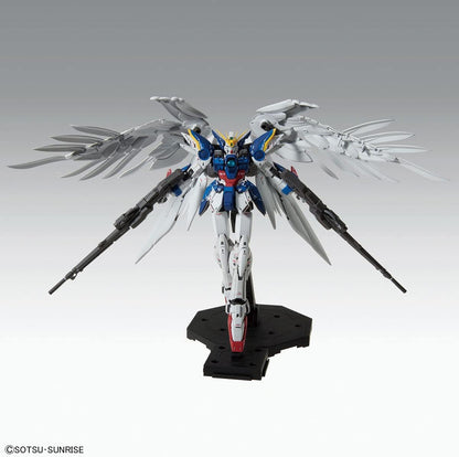 Bandai Wing Gundam Zero MG 1/100