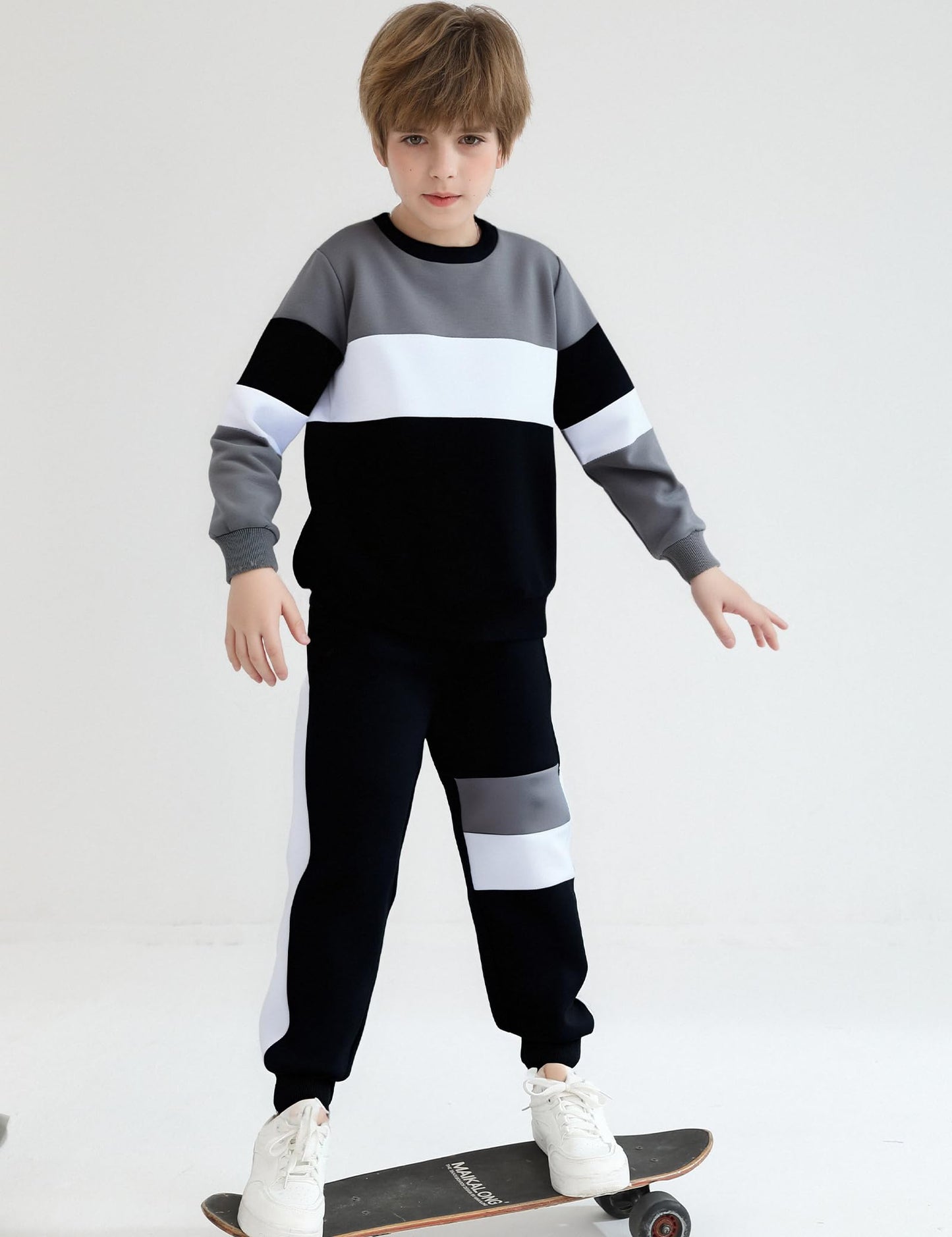 mkodopy Boys' Hoodie Sweatsuit Set