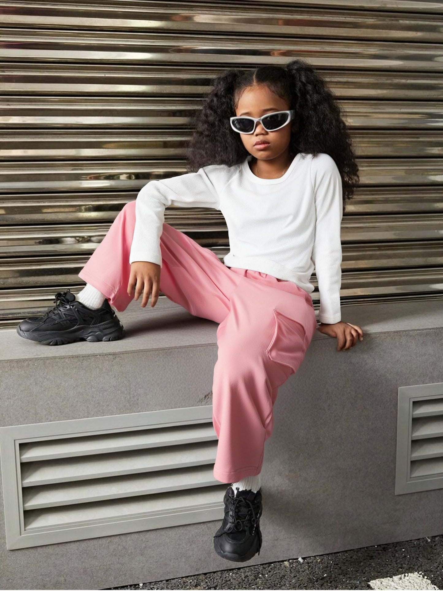 Tween Girls' 2-Piece Long Sleeve Top & Cargo Pants Set