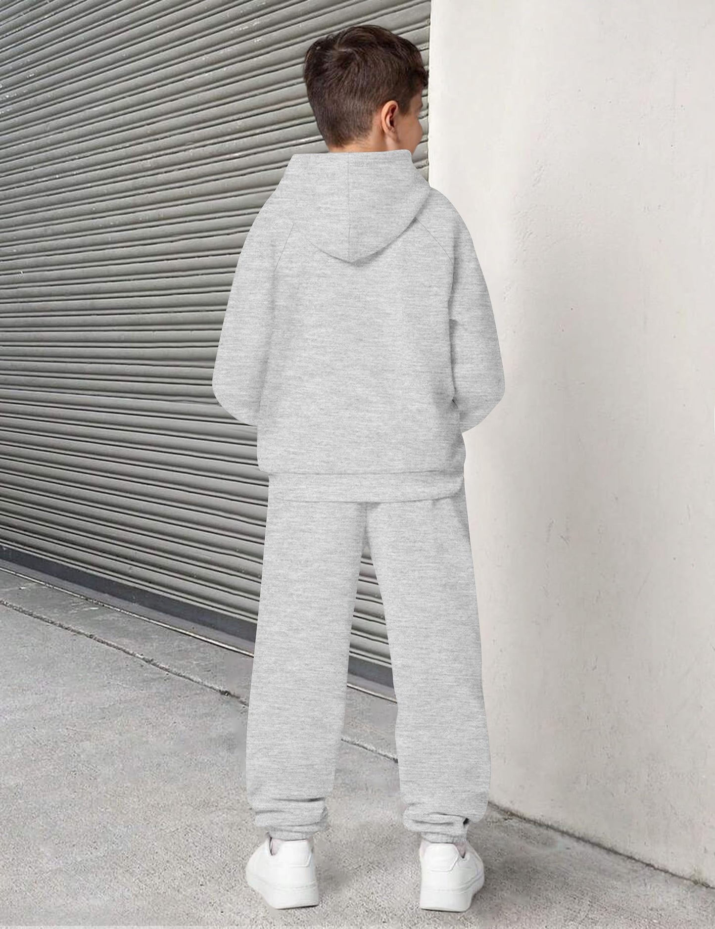 NECIOUS Boys' Sweatsuit Set