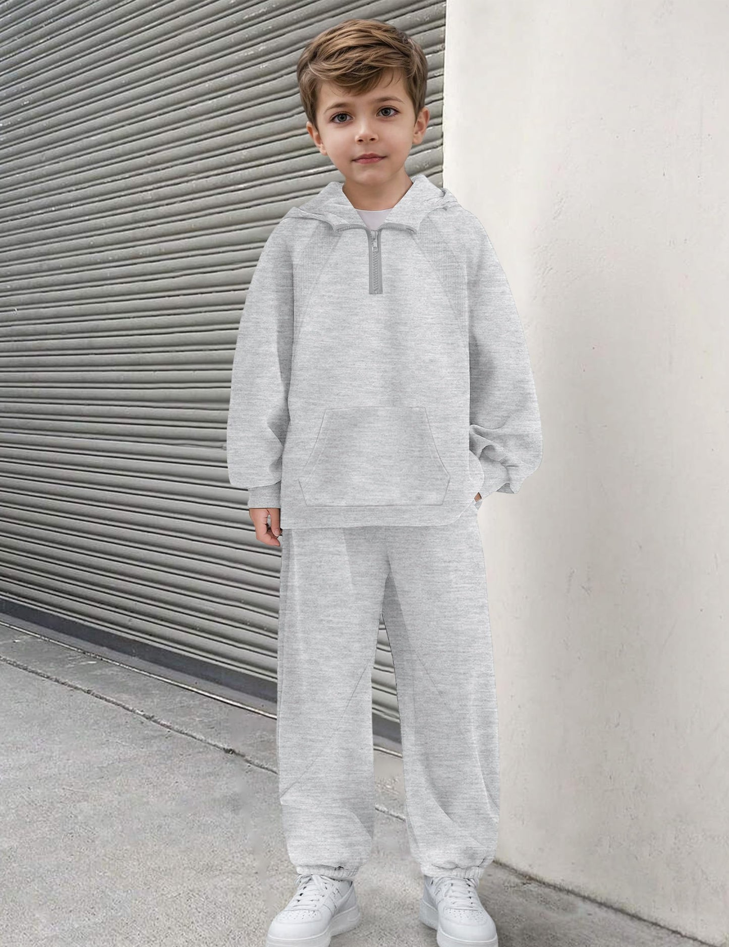 NECIOUS Boys' Sweatsuit Set